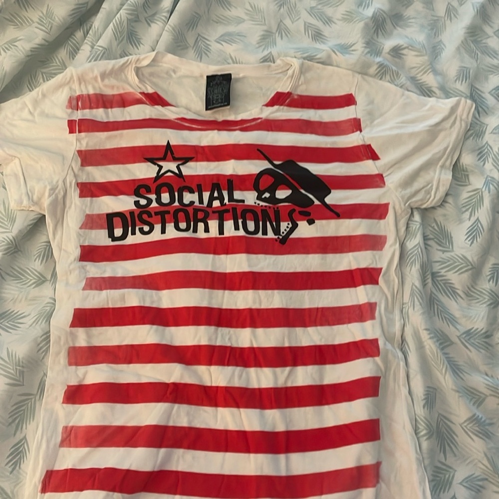Social Distortion t shirt size Xl gently worn